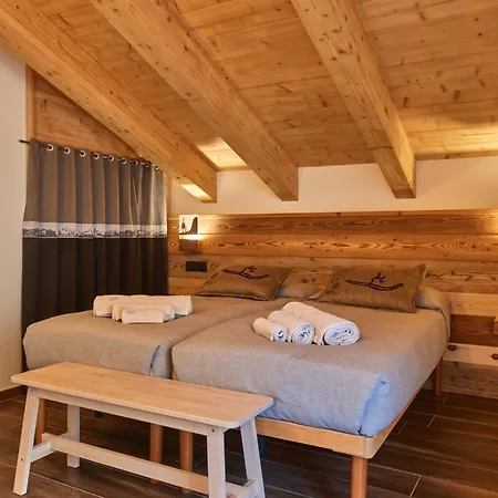 فندق مبيت وإفطار Piodahaus Piedilago